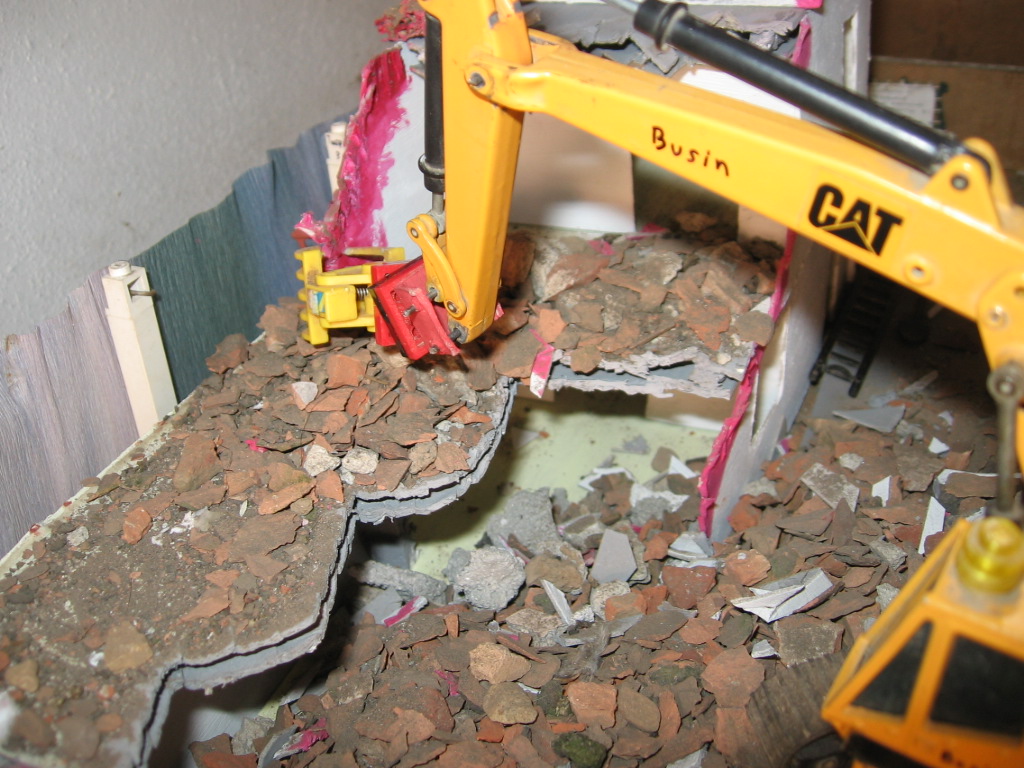 18\12\2006-demolizione edificio