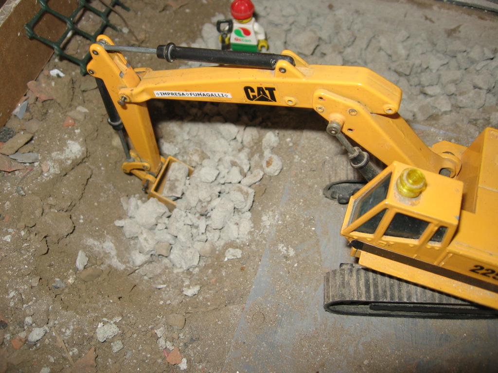 29\12\2006-sgombero macerie