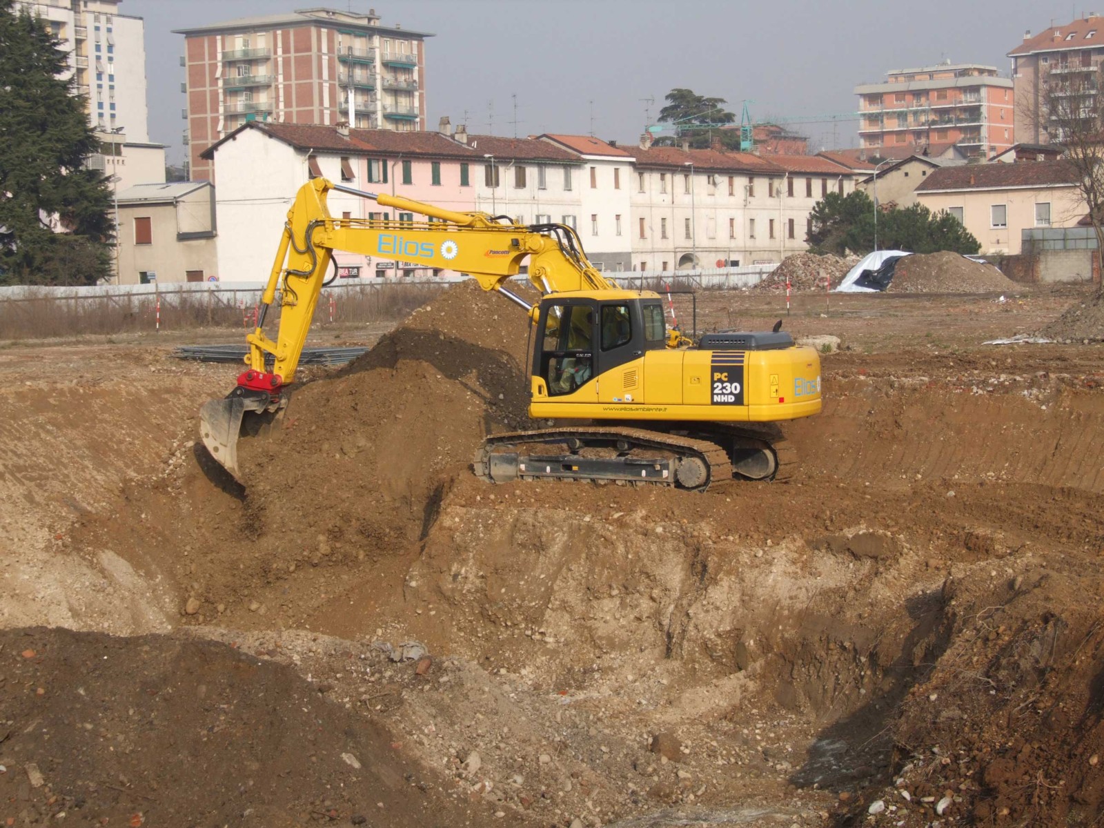 Komatsu PC 230 NHD