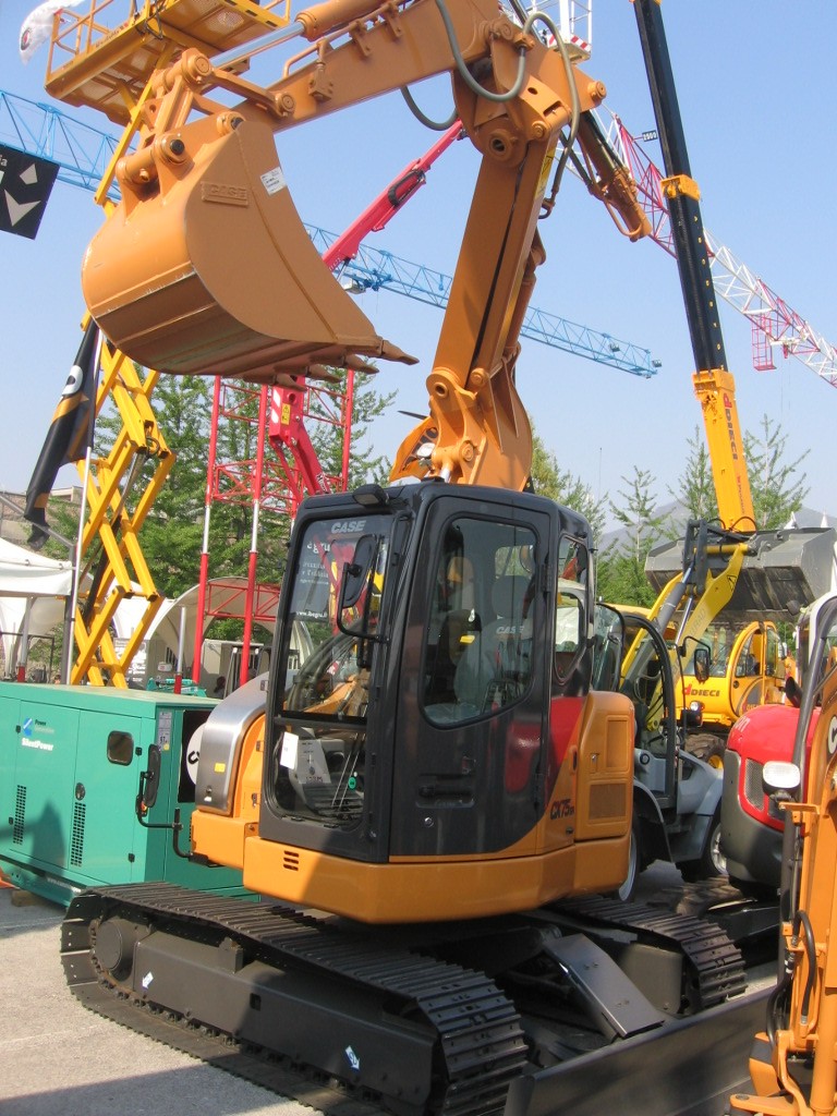 stand Rami:Case CX7SR
