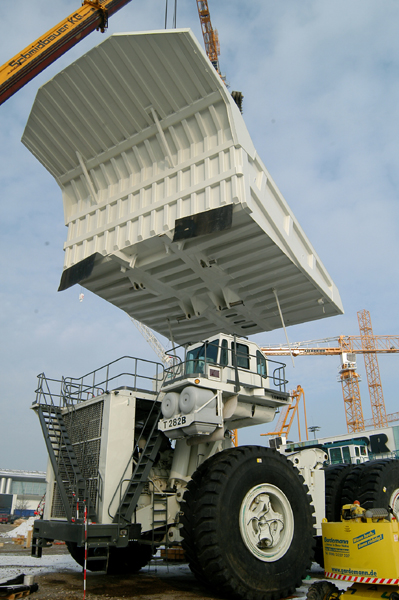 Montaggio Liebherr T 282