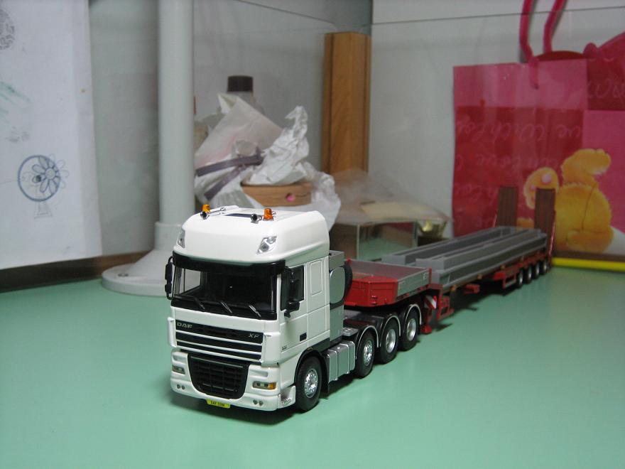 DAF 105XF 8x4 (WSImodels) + Rimorchio Tekno