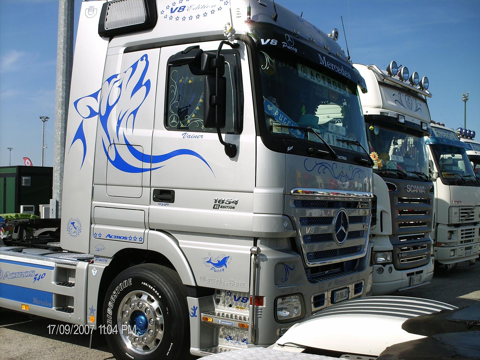 Actros 1854v8