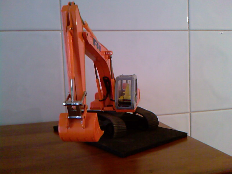 hitachi