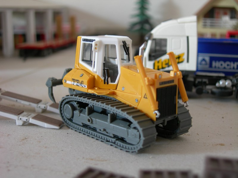 Scarico Liebherr PR734XL