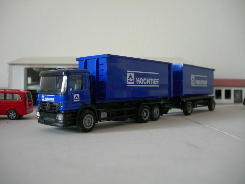 Mercedes-Benz Actros con scarrabile