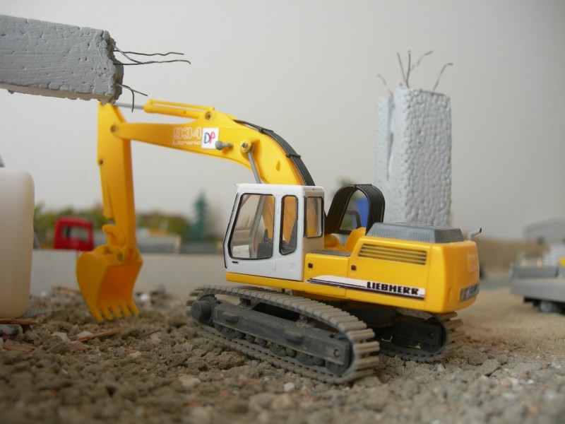 Liebherr R934