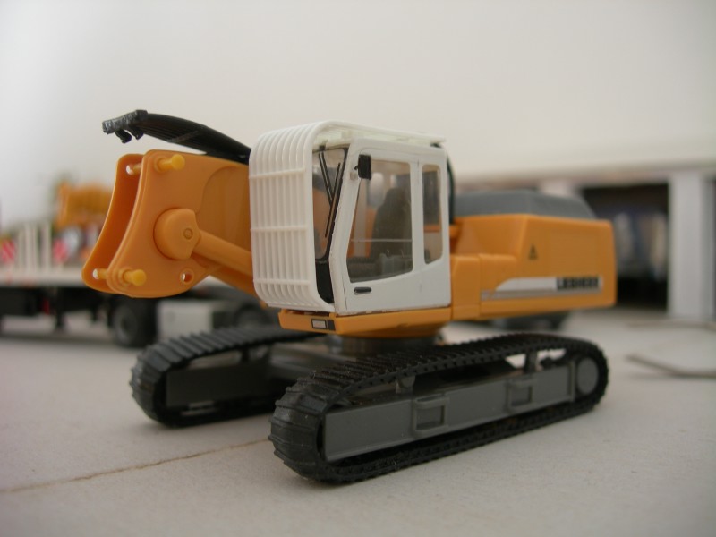 Liebherr R954 HRD