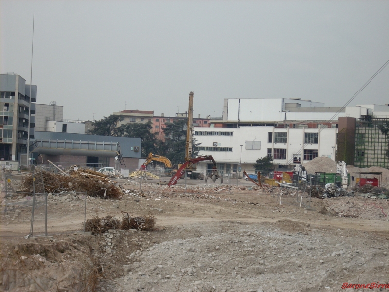 demolizione fiera