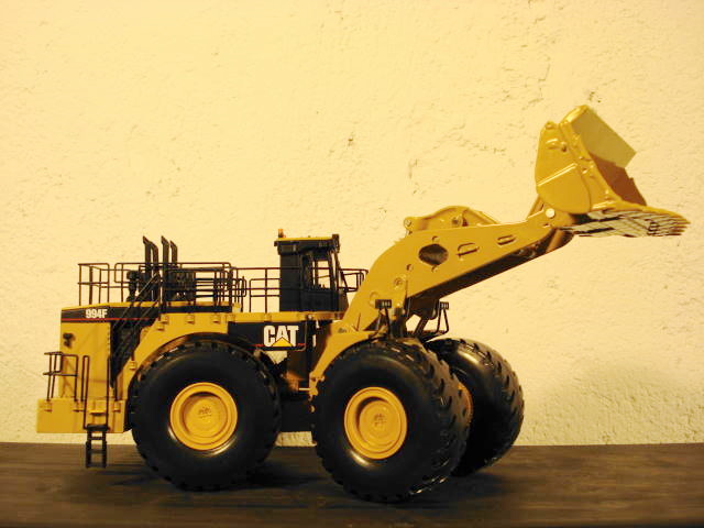 CAT 994F