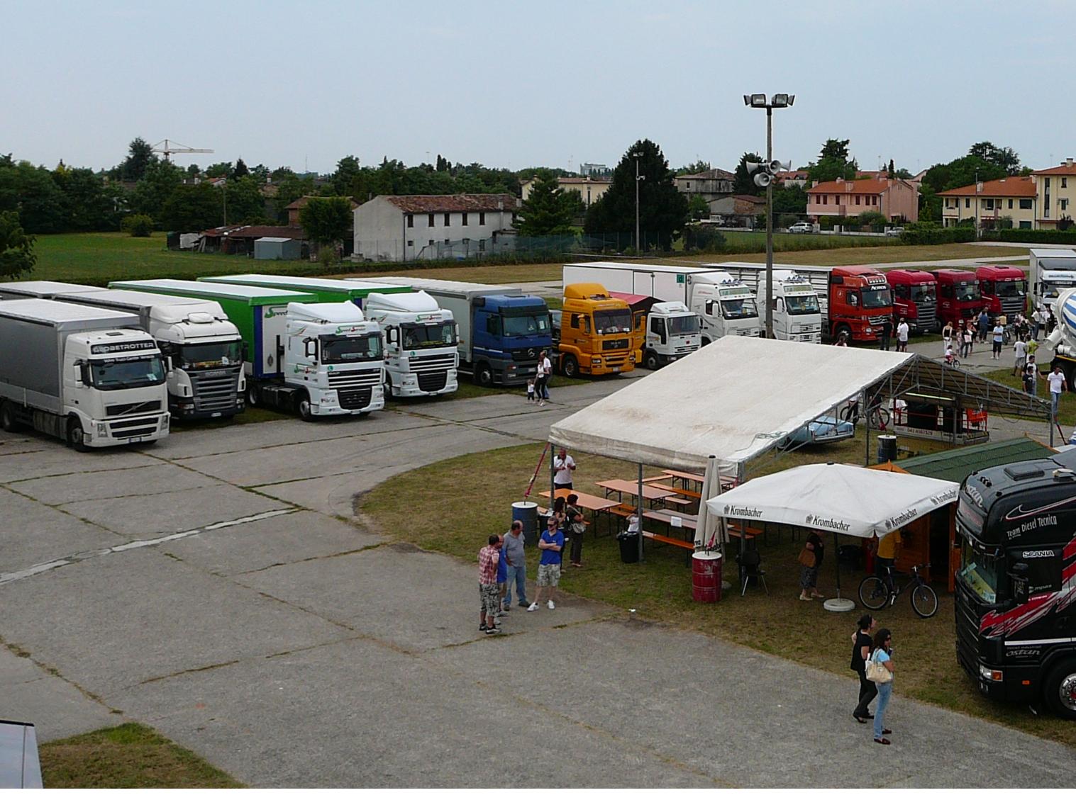 IL Meeting Trucks
