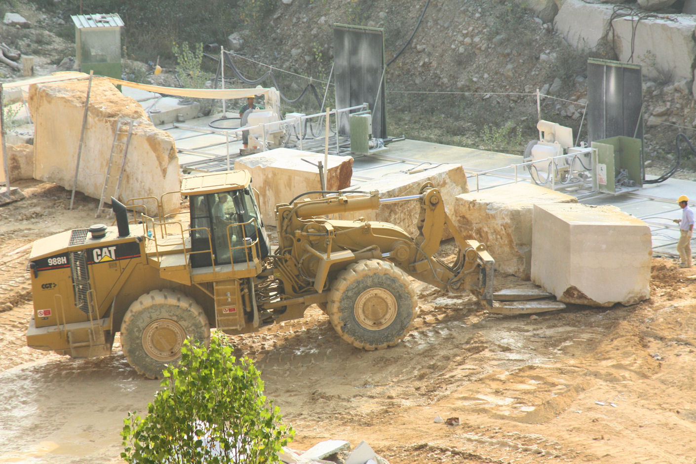 CAT 988H