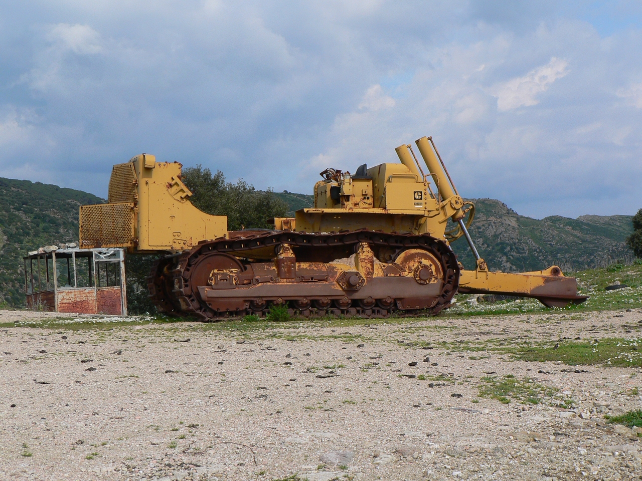 Cat D9H