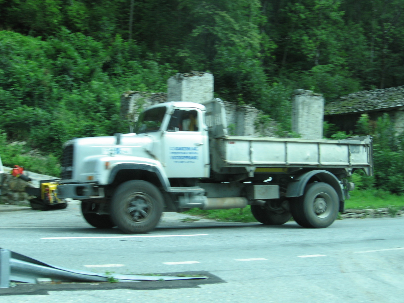 Saurer