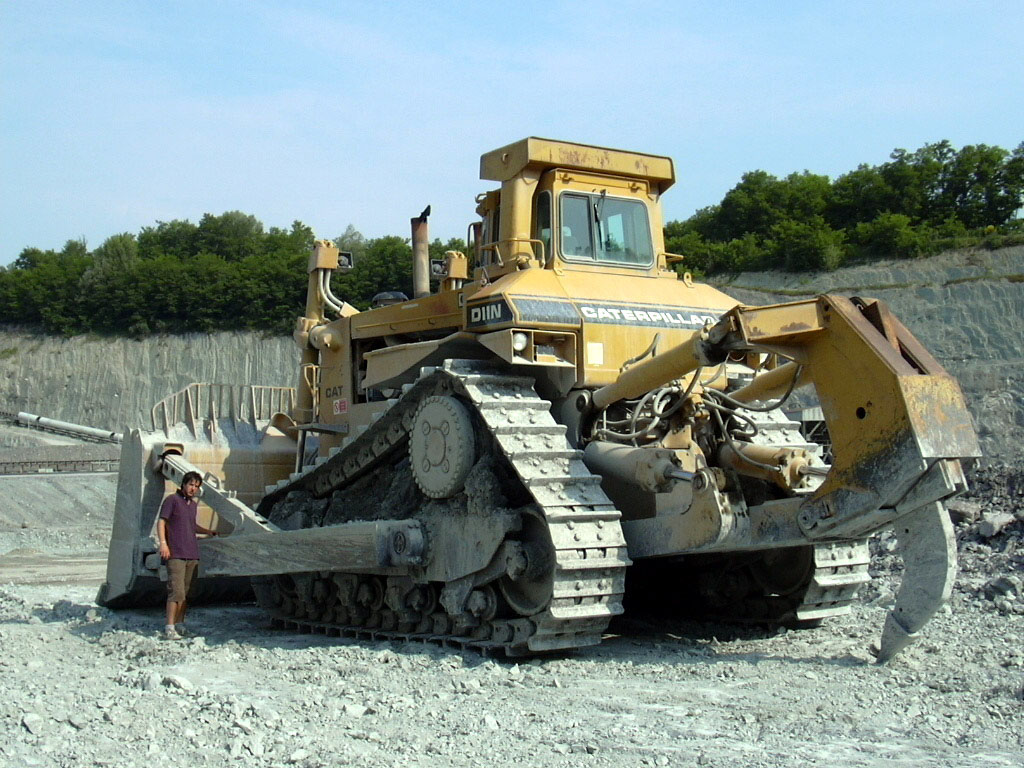 cat D11 N