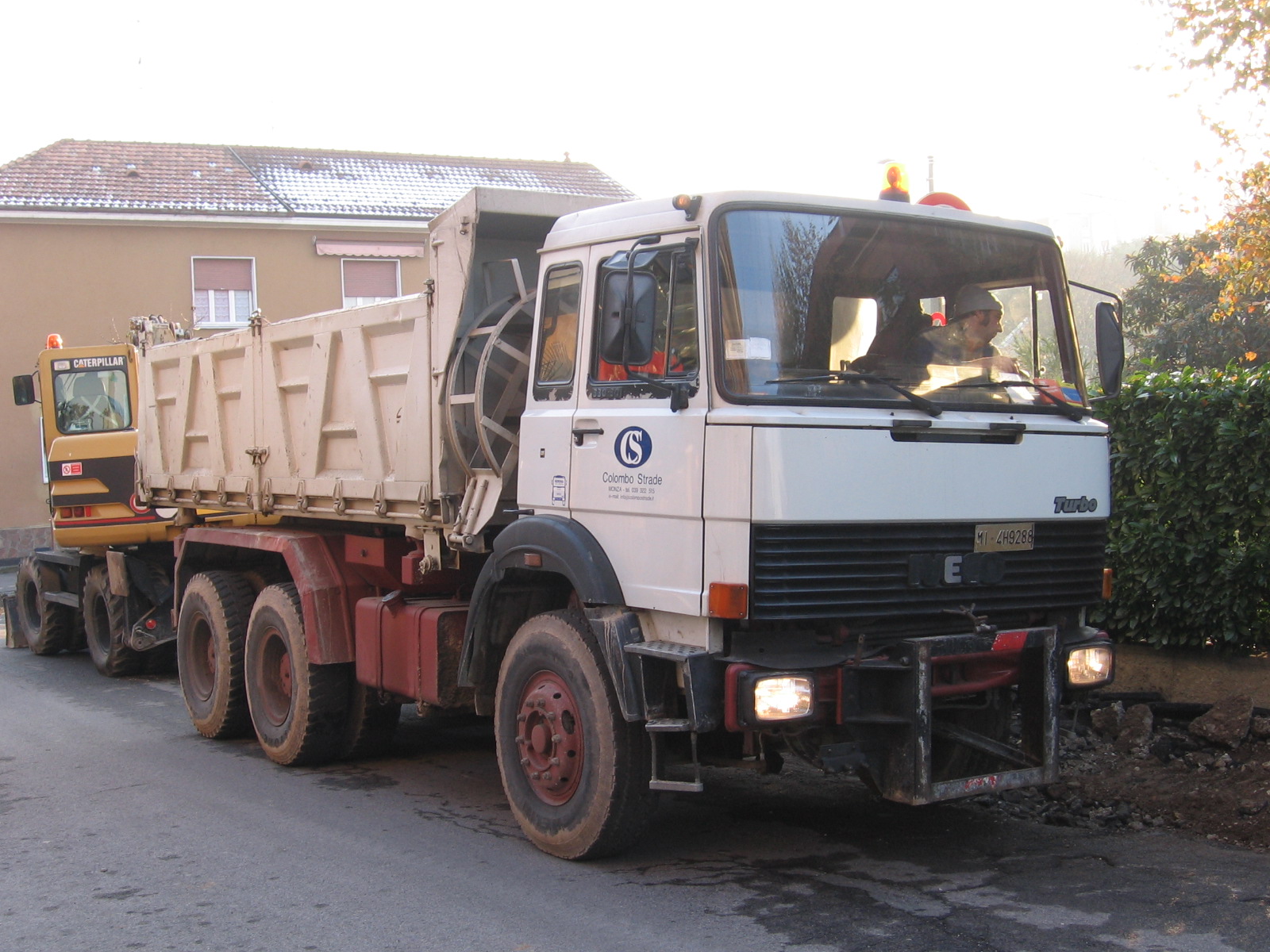 Iveco 330-30