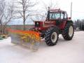 Fiatagri 160-90 con lama per sgombero neve