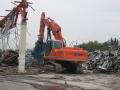 Fiat Kobelco E235 con frantumatore