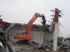 demolizione edificio con Hitachi Zaxis 350LCN