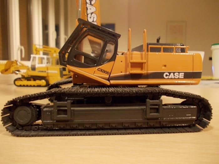 Case CX800 demolition cabina