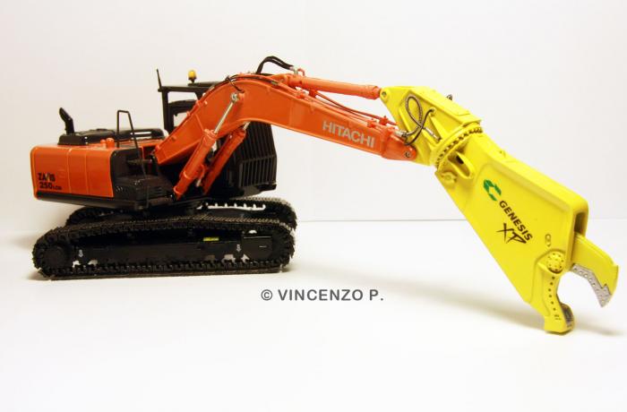 Hitachi ZX250 con cesoia Genesis XP400