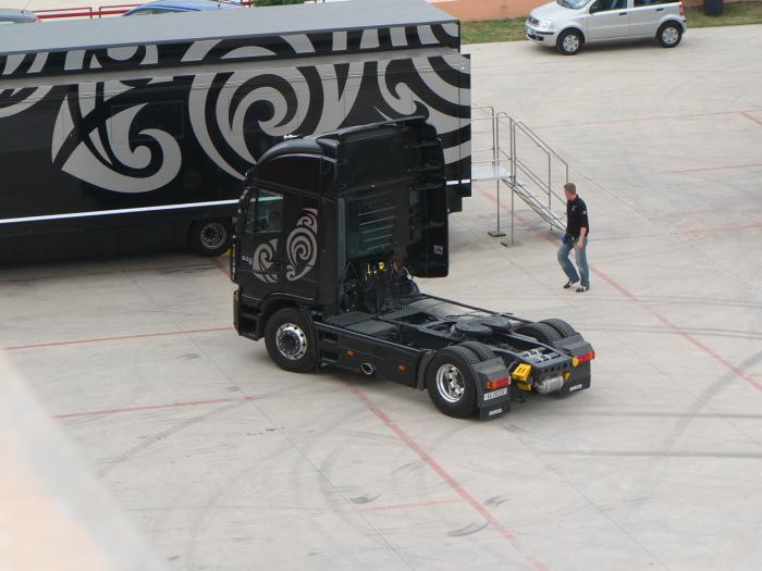 Iveco Stralis All Blacks