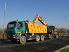 Iveco Trakker 380T38 e Caterpillar M316C