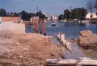 LORAIN L26 infissione palancole in cemento armato con getto di acqua in pressione per banchinamento darsena a Mestre. anni '80