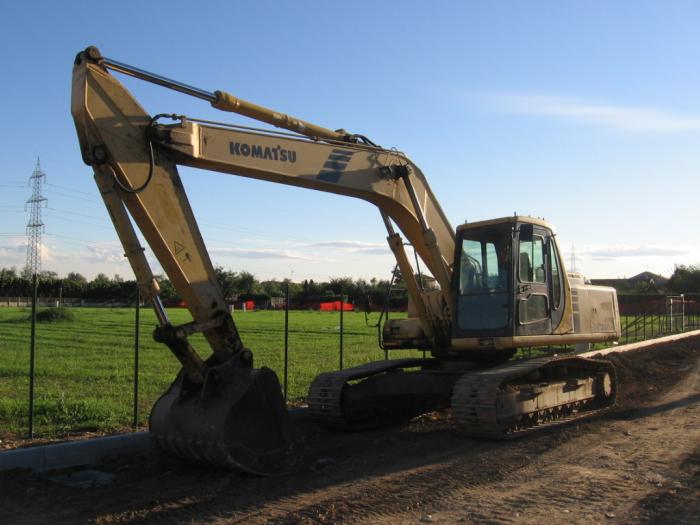 Komatsu PC240NLC