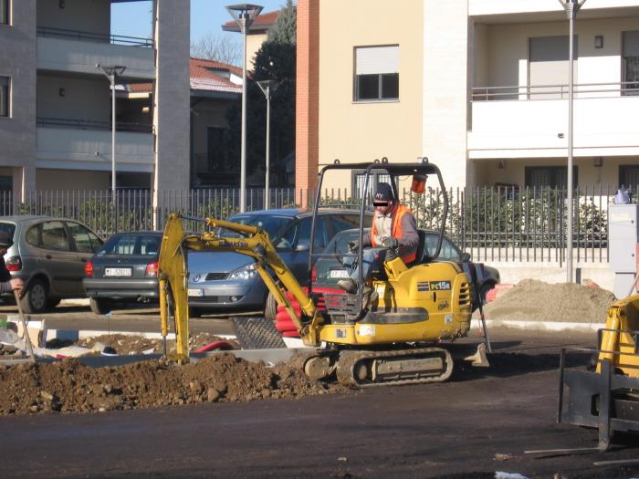 Komatsu PC15R