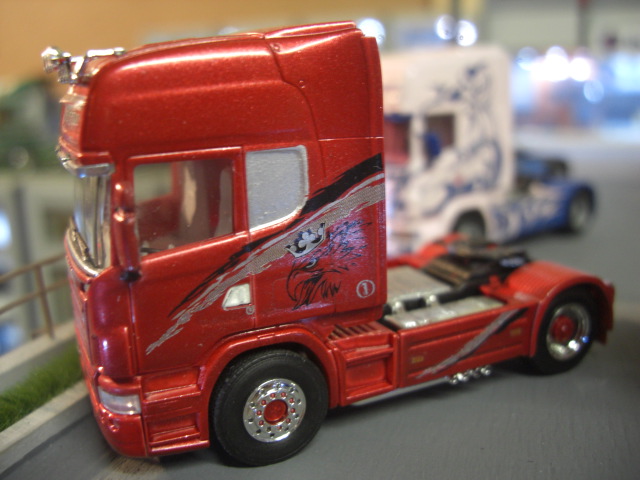 Concessionaria Scania in scala 1/87 by Rino