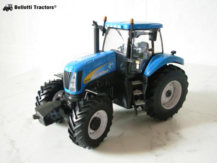 New Holland T8040