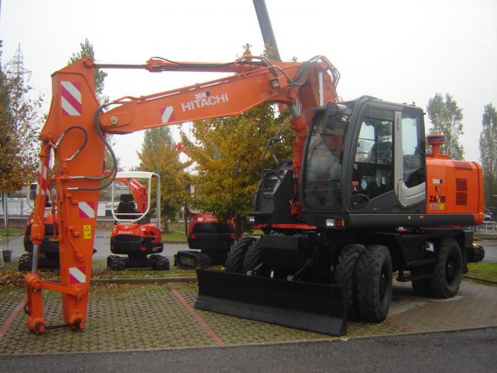 Stand Hitachi : Hitachi Zaxis 170W