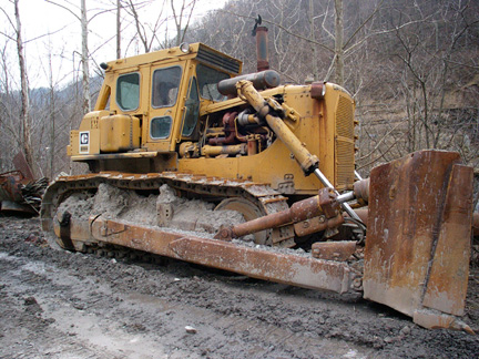 cat d9 g