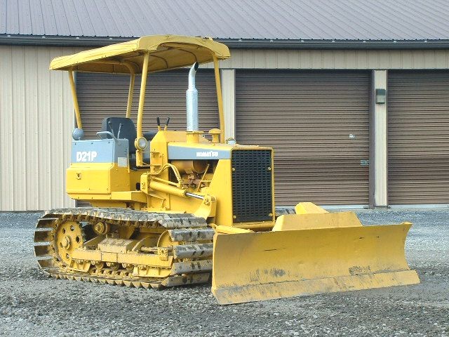 Komatsu D21P