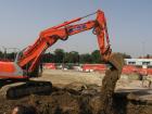 chiusura scavo con Fiat Kobelco E 235