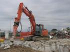 Hitachi Zaxis 240 con martellone