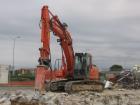 Hitachi Zaxis 240 con martellone