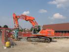 Fiat Kobelco E235 con frantumatore