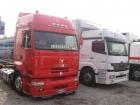 Renault Premium e Mercedes-Benz Atego