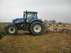 new holland T8040