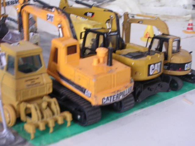 esposizione caterpillar