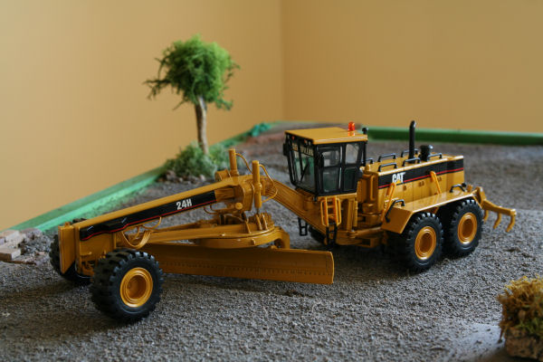 CAT 24 H