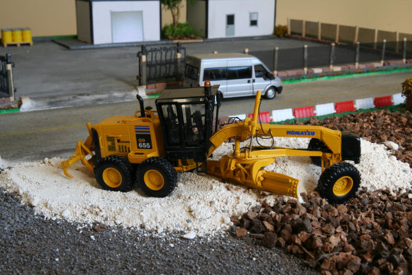 Grader Komatsu!