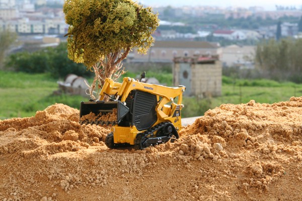 mini pala komatsu ck25