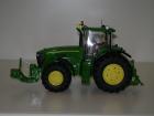 John Deere 7920 lato