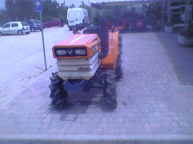 Trattore Kubota B1600