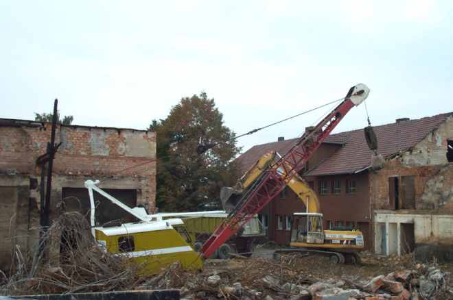 Weserhutte con boccia da demolizione