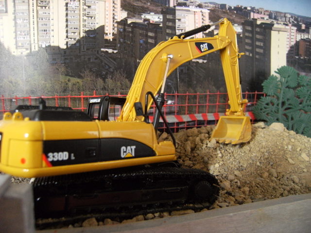 lavori di ammodernamento  parcheggio automezzi