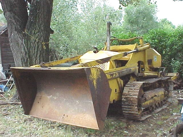 Caterpillar D2